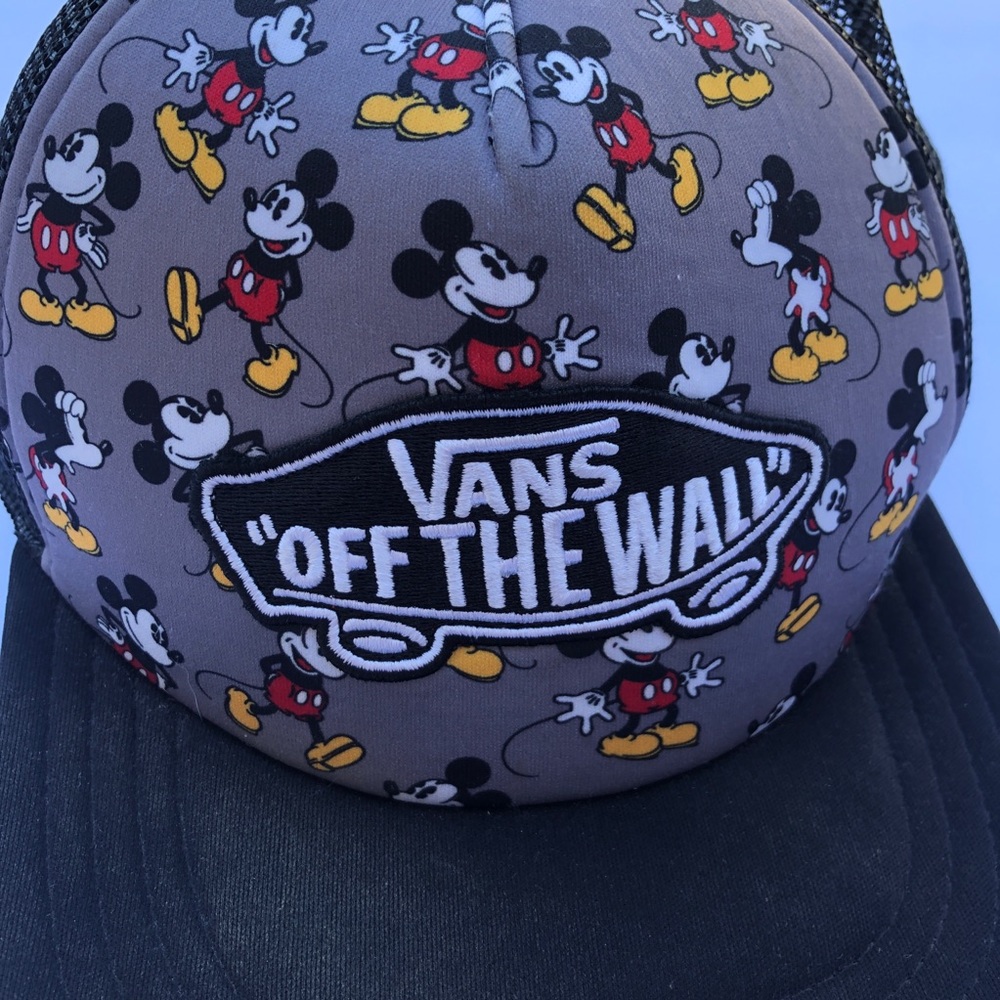 VANS Mickey Mouse hat